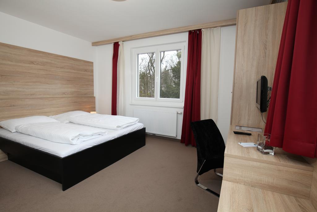 Seminarhotel Springer Schloessl Viyana Oda fotoğraf